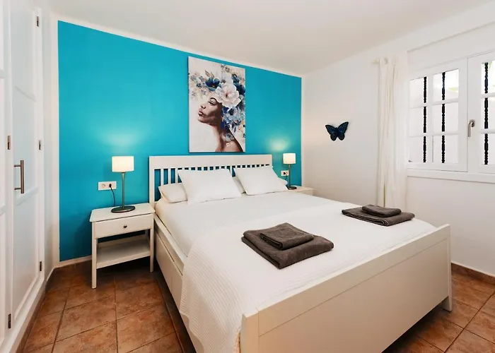 Lanzahost Casa Marta *