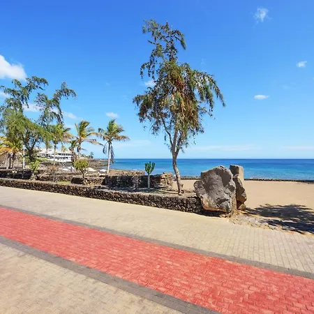 Lanzahost Casa Marta 科斯塔特吉塞